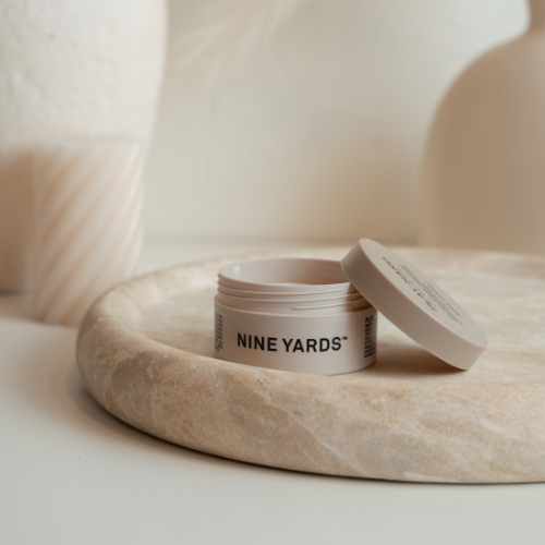 PLAY HARD - DRY MATTE PASTE